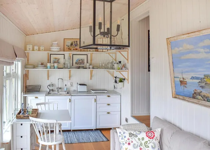 Feriehus 1 Bedroom In Skånevik