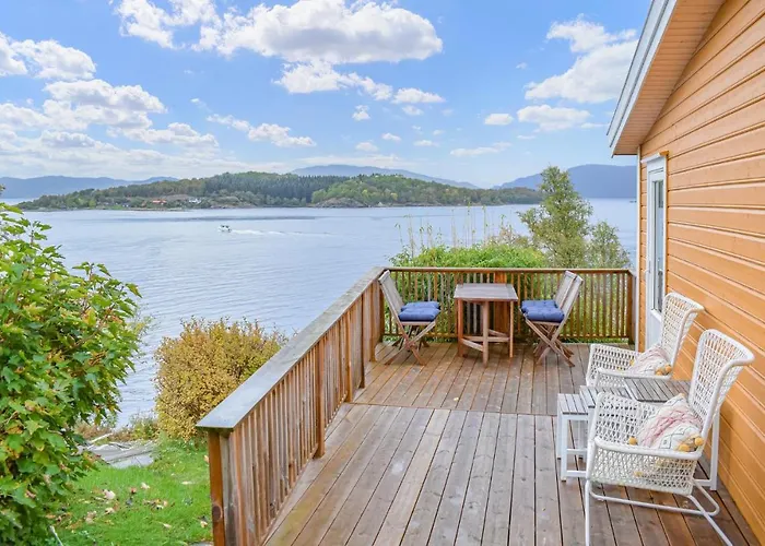 1 Bedroom In * Skånevik